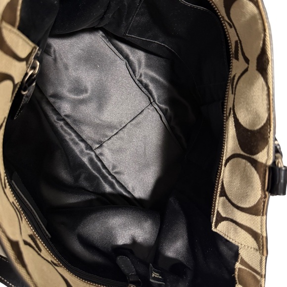 Coach Laura Signature Tote - Picture 3 of 8